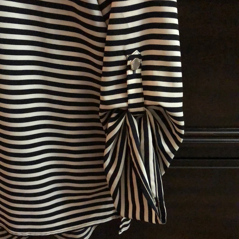 Crew Neck Blouse - Picture 2 of 4